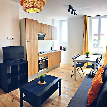 Duplex A 2 Pas Du Centre De Apartment Bayonne